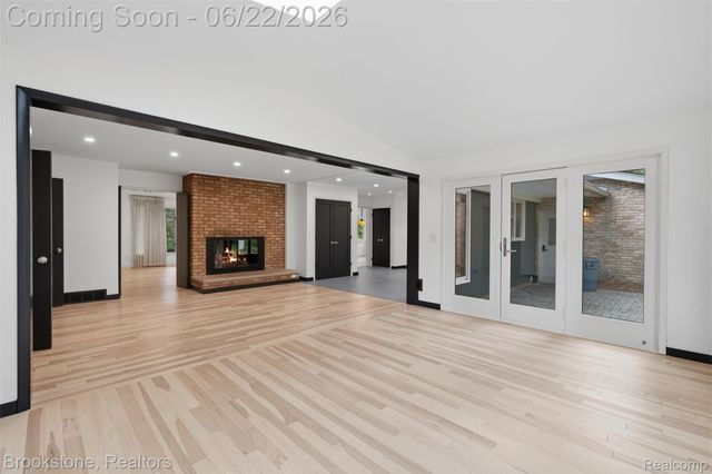 4190 Valley Forge Road, Bloomfield Hills, MI 48301
