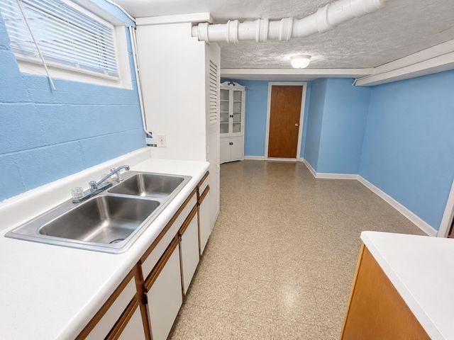 47 Wood St., Lexington, MA 02421