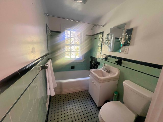 47 Wood St., Lexington, MA 02421