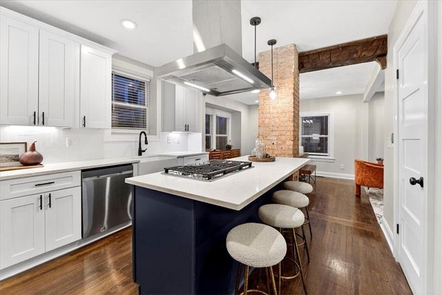 7414 Jarboe Street, Kansas City, MO 64114