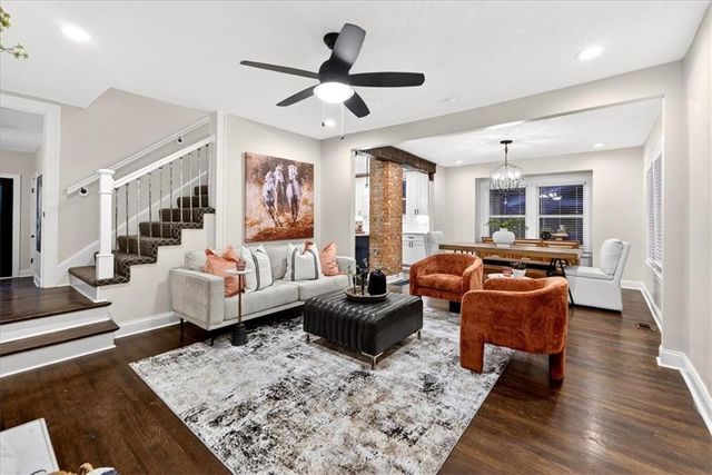 7414 Jarboe Street, Kansas City, MO 64114