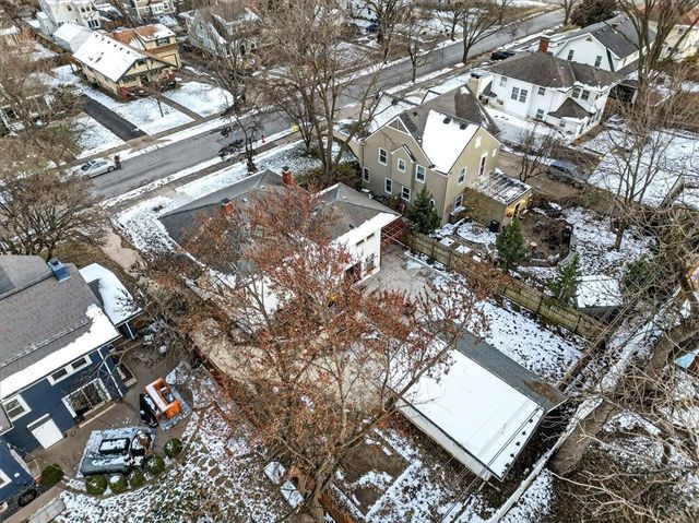 7414 Jarboe Street, Kansas City, MO 64114