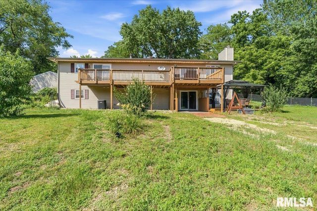 5260 RIVER VIEW Road, Riverton, IL 62561