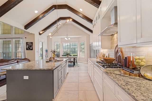 1212 Karsten Ridge Pass, Gunter, TX 75058