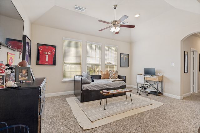 1212 Karsten Ridge Pass, Gunter, TX 75058