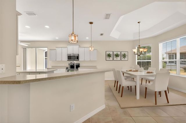 2970 FISHER AVENUE, The Villages, FL 32163