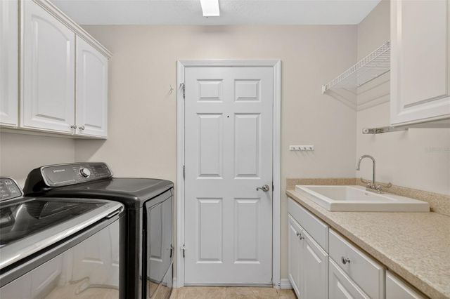 2970 FISHER AVENUE, The Villages, FL 32163