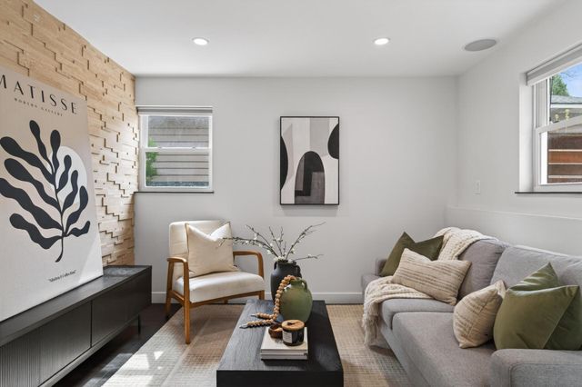 2506 Beverly Road, Saint Paul, MN 55104