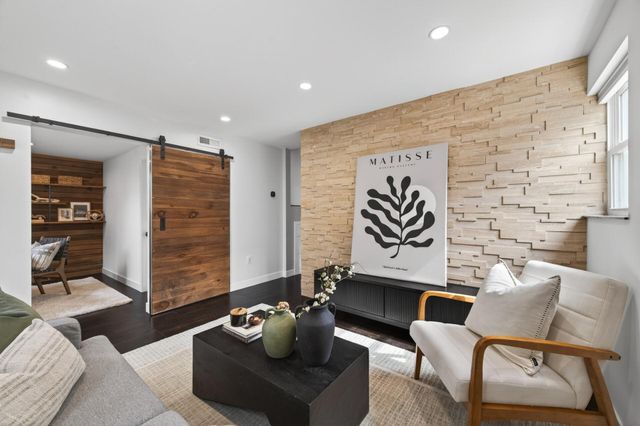 2506 Beverly Road, Saint Paul, MN 55104