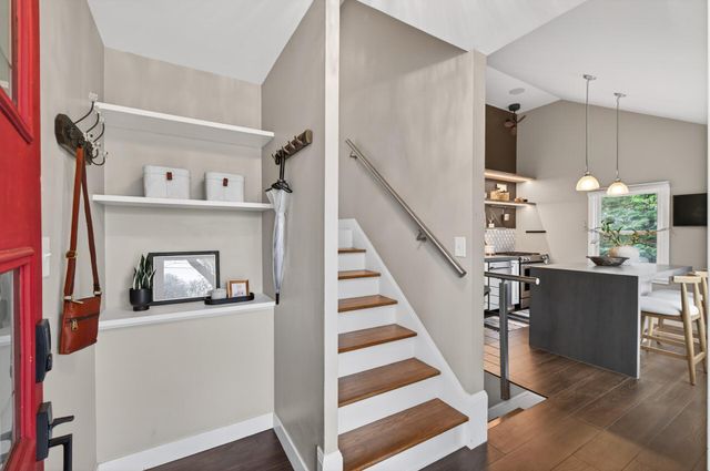 2506 Beverly Road, Saint Paul, MN 55104