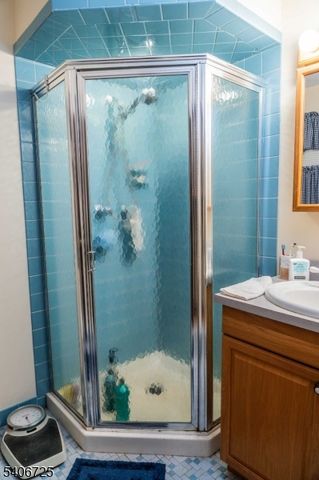 4 Hickory Ln, Readington Twp., NJ 08889