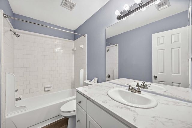 7906 El Capitan Drive, Houston, TX 77083