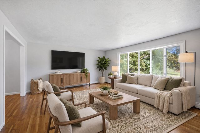 21 Woodpark Circle, Lexington, MA 02421
