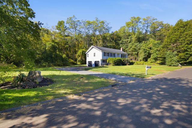 21 Woodpark Circle, Lexington, MA 02421
