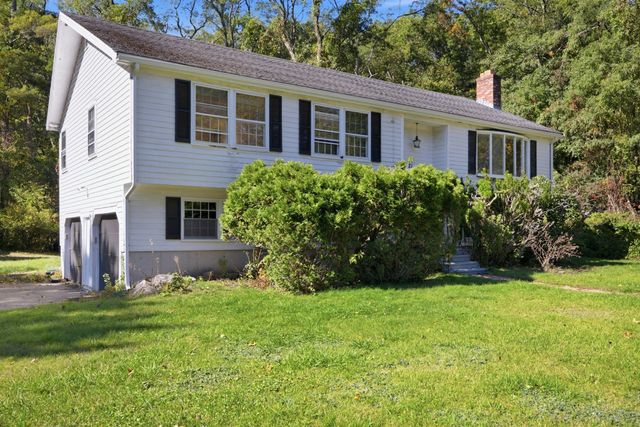 21 Woodpark Circle, Lexington, MA 02421