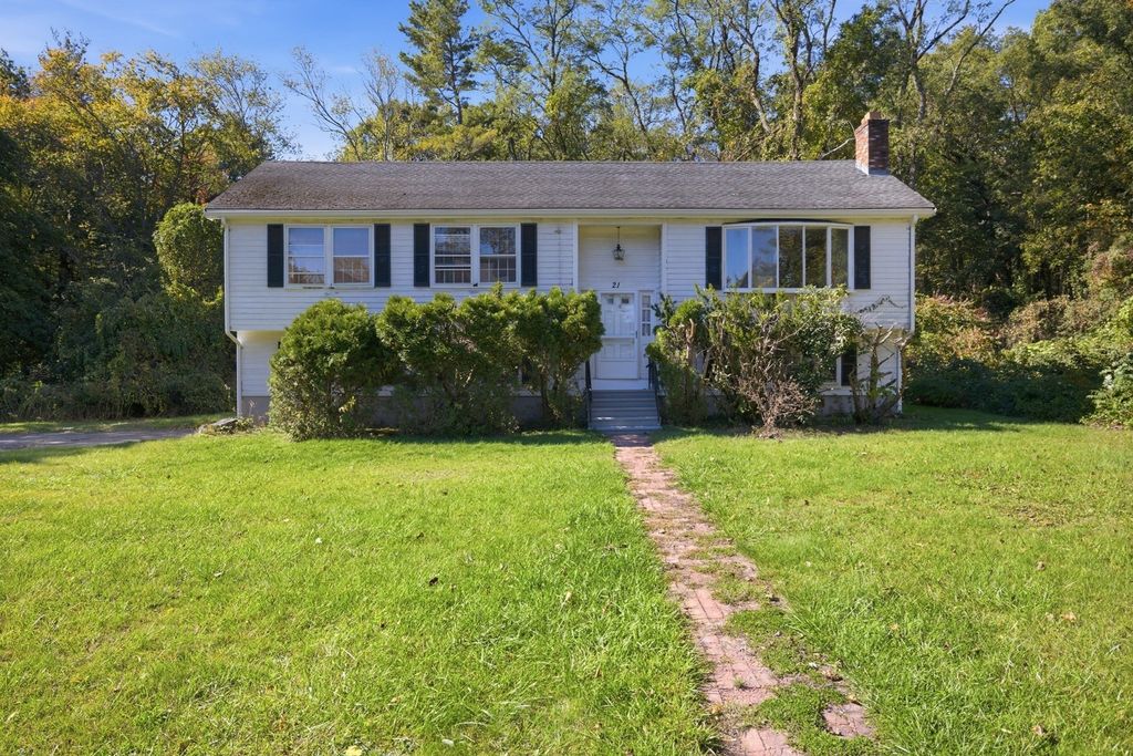 21 Woodpark Circle, Lexington, MA 02421