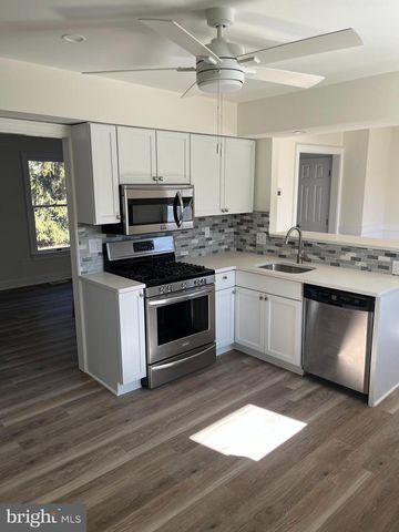 115 CARRIE LN, Phoenixville, PA 19460