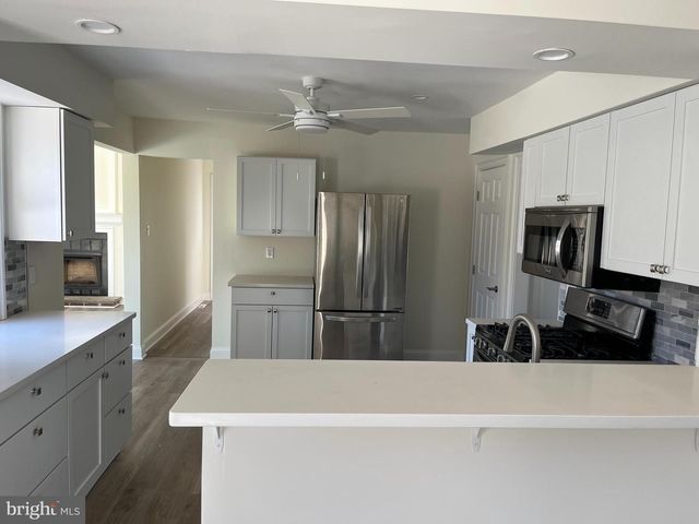 115 CARRIE LN, Phoenixville, PA 19460