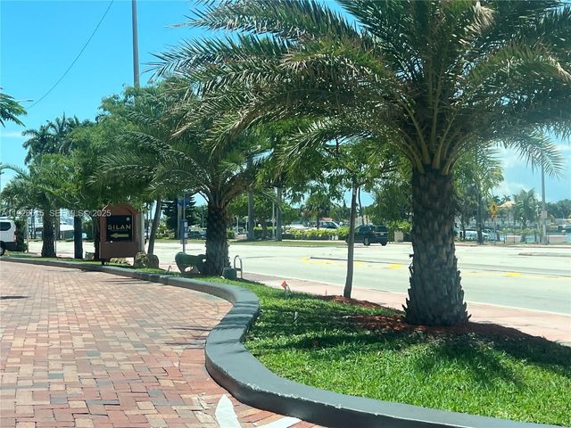 5225 Collins Ave 914, Miami Beach, FL 33140