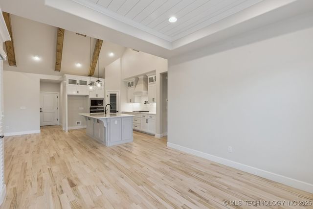 711 E 149th Street S, Glenpool, OK 74033