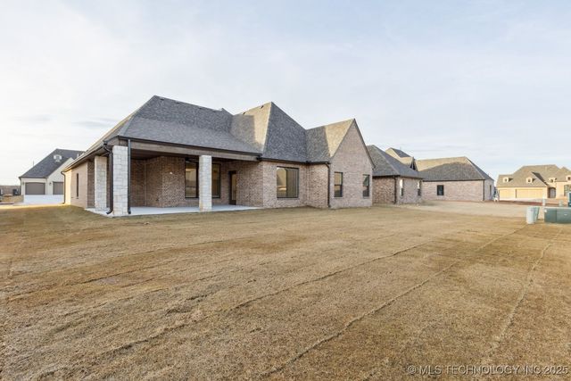 711 E 149th Street S, Glenpool, OK 74033