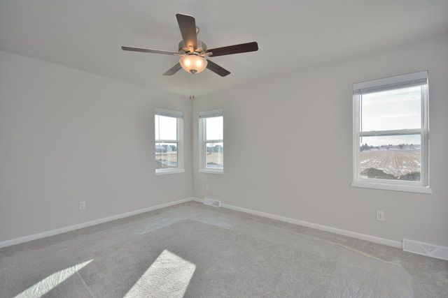 1007 Elderberry ROAD, Oconomowoc, WI 53066