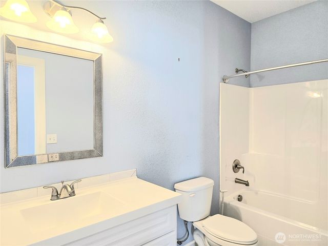 861 Willow Court SW, Ocean Shores, WA 98569
