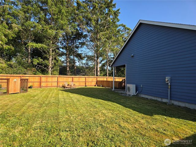 861 Willow Court SW, Ocean Shores, WA 98569