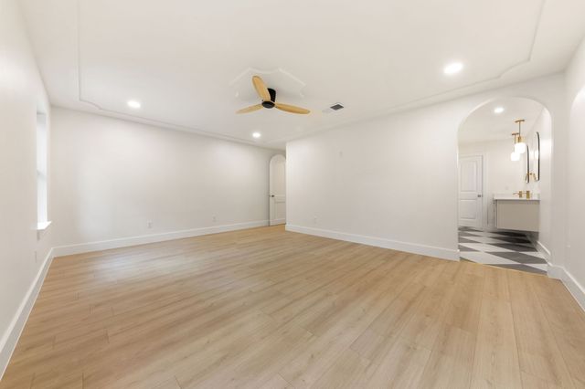 1425 Tiffany Forest Lane, Grapevine, TX 76051