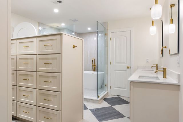 1425 Tiffany Forest Lane, Grapevine, TX 76051