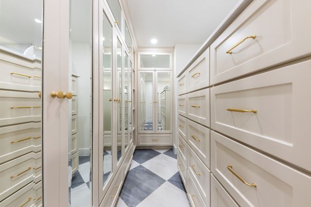 1425 Tiffany Forest Lane, Grapevine, TX 76051