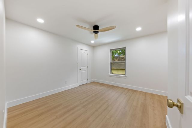 1425 Tiffany Forest Lane, Grapevine, TX 76051