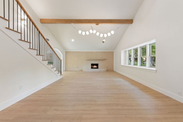 1425 Tiffany Forest Lane, Grapevine, TX 76051