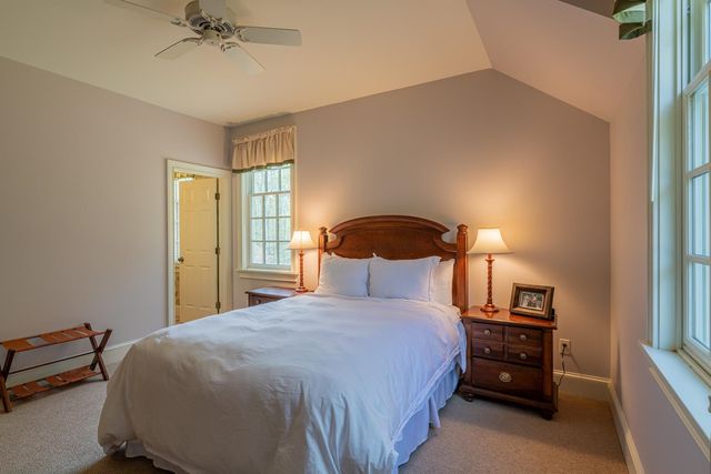 527 Sleighbell Lane, Manchester, VT 05255