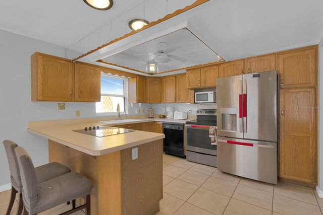 11253 CARRIAGE COURT, Orlando, FL 32837