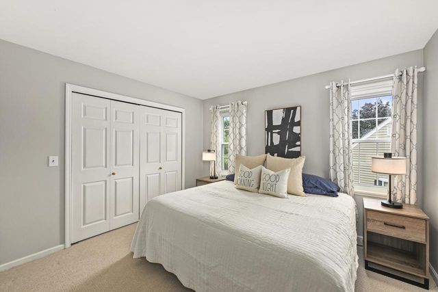 2502 W Norway DRIVE, Mequon, WI 53092