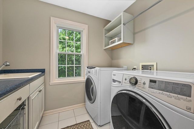 2502 W Norway DRIVE, Mequon, WI 53092