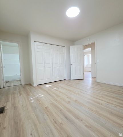 332 E FENTON AVE, South Salt Lake, UT 84115