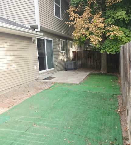 332 E FENTON AVE, South Salt Lake, UT 84115