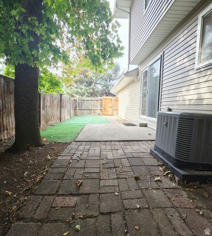 332 E FENTON AVE, South Salt Lake, UT 84115