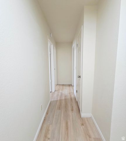 332 E FENTON AVE, South Salt Lake, UT 84115