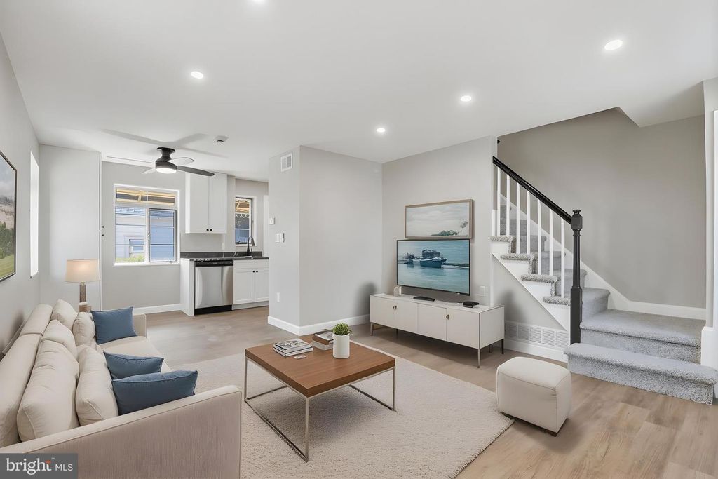 2101 ARLINGTON TER, Alexandria, VA 22303