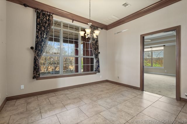 3102 Stone Creek Drive, Ardmore, OK 73401
