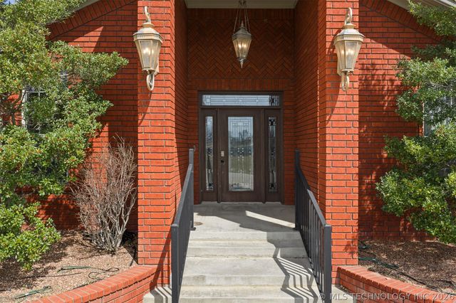 3102 Stone Creek Drive, Ardmore, OK 73401