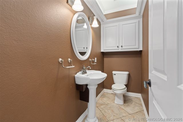3102 Stone Creek Drive, Ardmore, OK 73401