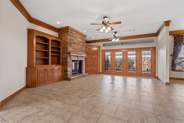 3102 Stone Creek Drive, Ardmore, OK 73401