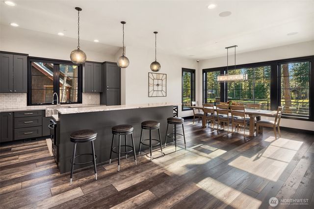 351 Steam Gin Loop, Cle Elum, WA 98922