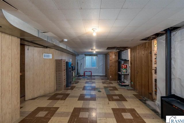 1204 N 4th Street, Mankato, MN 56001