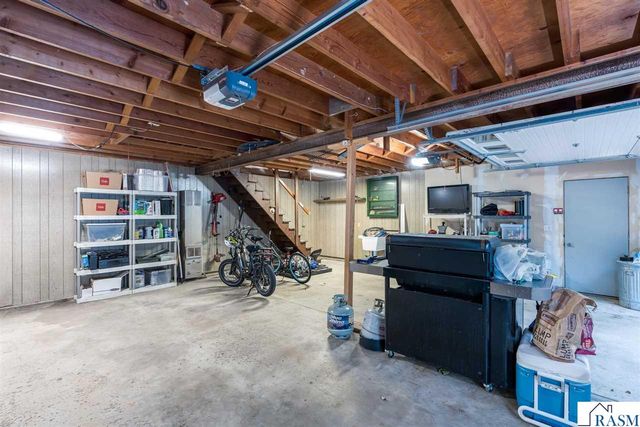 1204 N 4th Street, Mankato, MN 56001