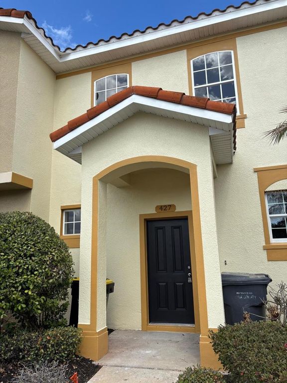 427 MADISON CIRCLE, Davenport, FL 33896